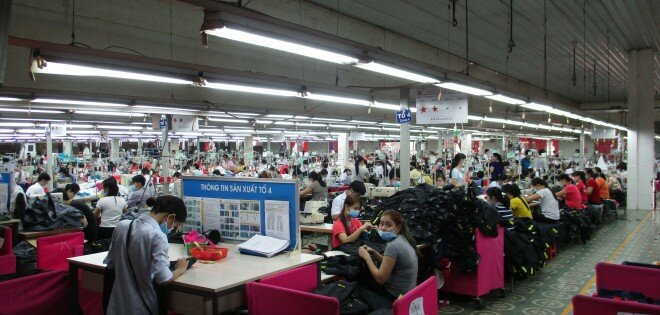 Dans une usine du secteur textile